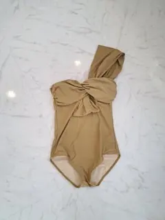 ベージュ 片肩デザイン ワンピース水着