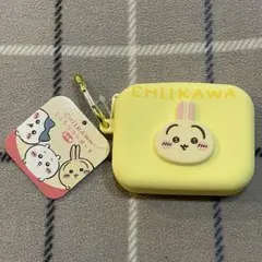 【美品】ちいかわ うさぎ ミニシリコンポーチ イエロー