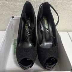 DAZZY ブラック オープントゥ ハイヒールのサムネイル