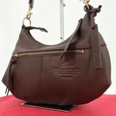 美品　ダコタ　オールレザー　ハーフムーン　型押しロゴ　ショルダーバッグ　茶