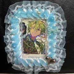 b8サイズ　ホイップデコ　トレカケース　水色　ホワイト