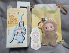 POP MART ラブブ イニシャル B