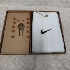 NIKE ゴルフアクセサリーセット タオル ティー グリーンフォークのサムネイル