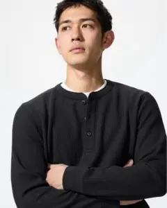 UNIQLO ワッフルヘンリーネック　ブラック