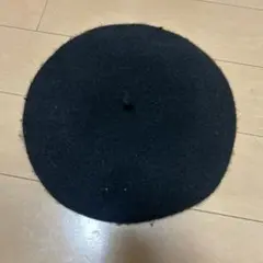 黒 ベレー帽