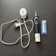 BRAUN Oral-B 電動歯ブラシ本体 充電式 新品ブラシ付き