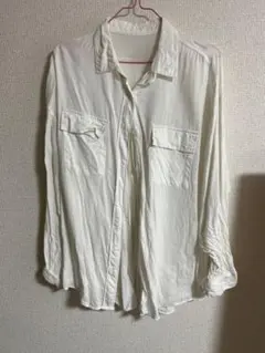 【GU】白シャツ