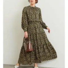 美品 グリーンレーベルリラクシング 花柄 ティアード ワンピース マキシ丈 完売