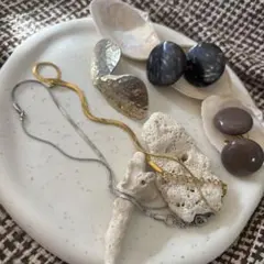 Item thumbnail for item d03ed99e-828d-446a-9195-419340767c13