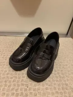 SHIN 厚底ローファー 黒のサムネイル