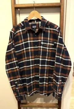 パタゴニア　フィヨルドライトフランネルシャツ　Sサイズ　好配色　美中古