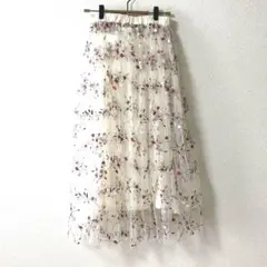 ROSE BUD ローズバッド　刺繍チュールロングスカート