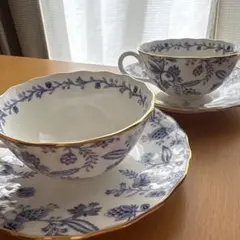 お値下げしました。 ノリタケ　ティーカップ・ソーサーセット