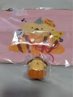 ポムポムプリン　ガチャガチャ　ポーチ　フィギュア