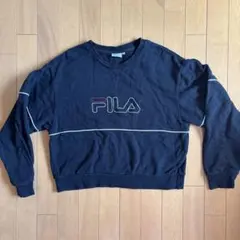 FILA トレーナー　黒　Mサイズ