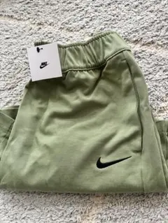 Nike オリーブグリーン ショートパンツ S