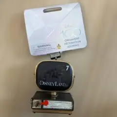 ディズニー　100周年 ディズニーランド クリスマスオーナメント　キーホルダー