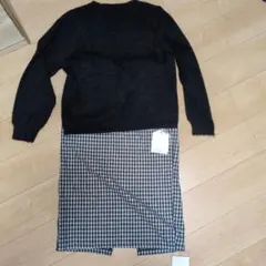 Item thumbnail for item 4c0d6d72-5978-4e30-aa6b-7c1cf49198b8