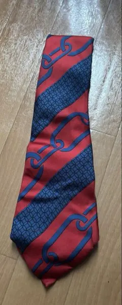 プ*ー様 グッチ　ネクタイ