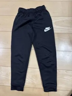 Nike ブラック ジャージ 120㎝−130㎝