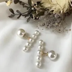 普段使いや入学式＆卒業式にも！5連パールピアス＆パールキャッチ付き