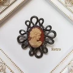 レトロ アンティーク ヴィンテージ カメオ風 ブローチ