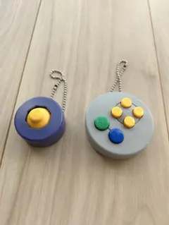 ニンテンドー　ガチャガチャ　コントローラーボタンコレクション2 2個セット