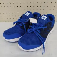 ブルー スニーカー