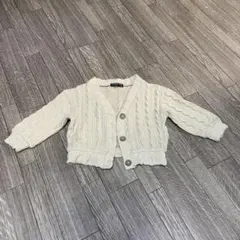 ベビー服　 ケーブル編みカーディガン クリーム色