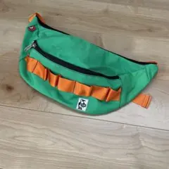 CHUMS フラットボディバッグ グリーン/オレンジ