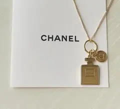 CHANEL フレグランスボトル チャームのサムネイル