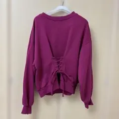 バーガンディトレーナー