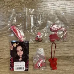 TWICE lovelyアクリルカラビナ