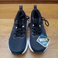 asics　 スニーカー　ブラック