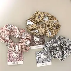 【新品未使用】ハローキティ　シュシュ　ヘアゴム　ヒョウ柄　3個セット