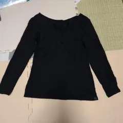 H310 HEATTECH オフショルダー長袖トップス 黒 Mサイズ　極暖
