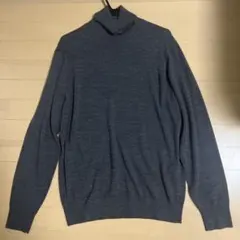 UNIQLOメリノタートルネックセーター L