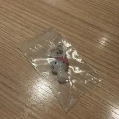 ハローキティ めじるしチャーム　チャーミーキティ