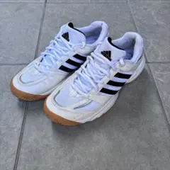 adidas バレーボールシューズ ホワイト24.5のサムネイル
