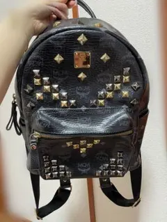 MCM リュック スタッズ ブラック 黒 バックパック ヴィセトスのサムネイル