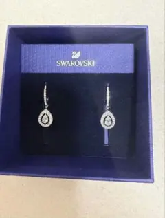スワロフスキー ピアス 両耳のサムネイル