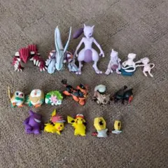 ポケモン モンコレ 11体セット - メルカリ
