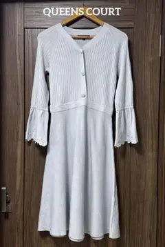 QUEENS COURT クイーンズコート Vネック ニットワンピース