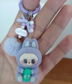 【新品未使用】ラブブ らぶぶ Labubu キーホルダー ストラップ紫