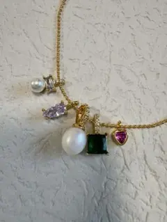 カラフルチャーム付き ネックレス 3段階調節可能