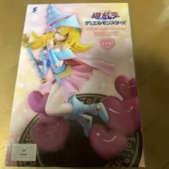 遊戯王 ブラック・マジシャン・ガール クリーミーカラーver. - メルカリ
