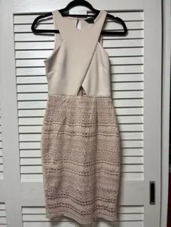クロスネック レースドレスのサムネイル