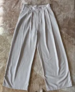 selectmoca タックワイドパンツ　ベージュ　Mサイズ