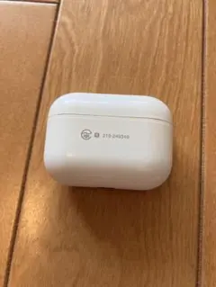 ダイソー　ワイヤレスイヤホン　ケースのみ　DAISOのサムネイル