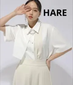 ✨タグ付き❤️✨HARE デザインシャツ パートプリーツシャツ 白 半袖 フリーのサムネイル